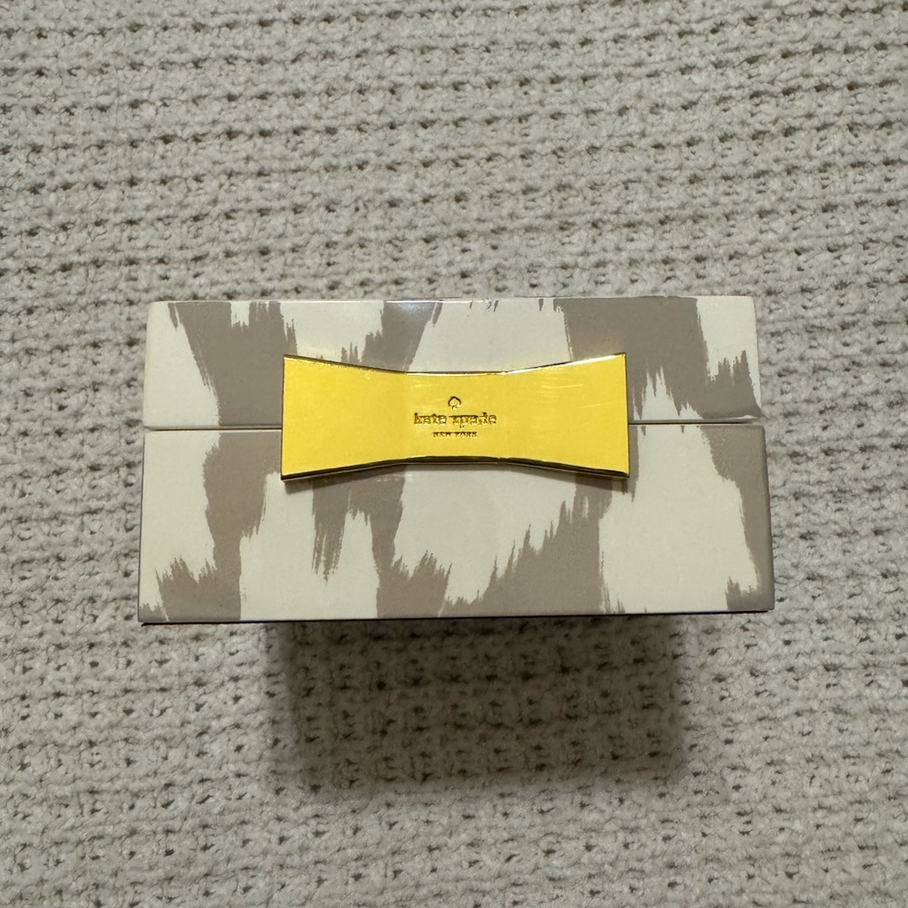 [NWT] Kate Spade Square Jewelry Box - Animal Print